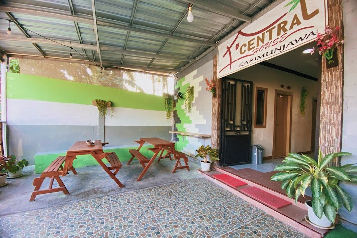 central house homestay karimunjawa